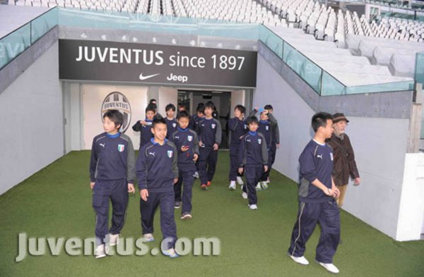 Japanese from Sendai in Juventus Stadium 3