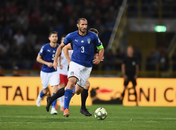 القائد كيليني مع ايطاليا - Capitano Chiellini with Italy vs Poland