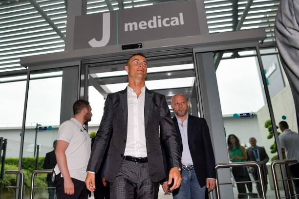 رونالدو يدخل المركز الطبي - Ronaldo enter JMedical