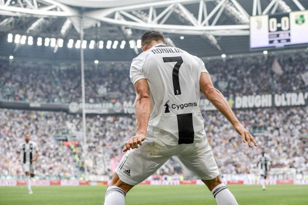 رونالدو يحتفل بالهدف بطريقته الخاصة - Ronaldo celebrates in his own way