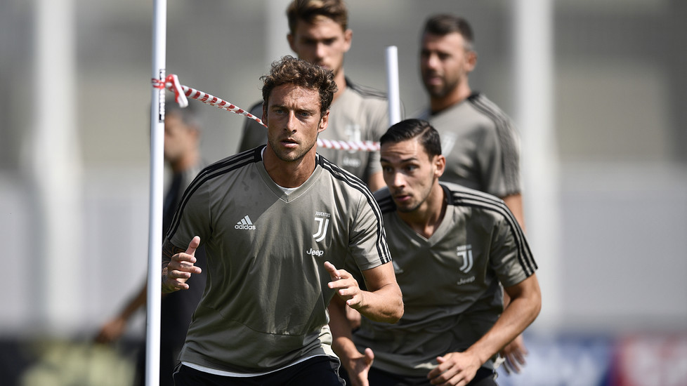 ماركيزيو و خلفه دي تشيليو - Marchisio & De Sciglio