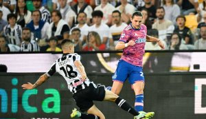 ادريان رابيو خلال مباراة يوفنتوس ضد اودينيزي 2023 - Adrien Rabiot during Juventus Vs Udinese