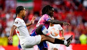 مويس كين خلال مباراة يوفنتوس ضد اشبيلية في الدوري الاوروبي 2023 - Moise Kean during Juventus match Vs Sevilla