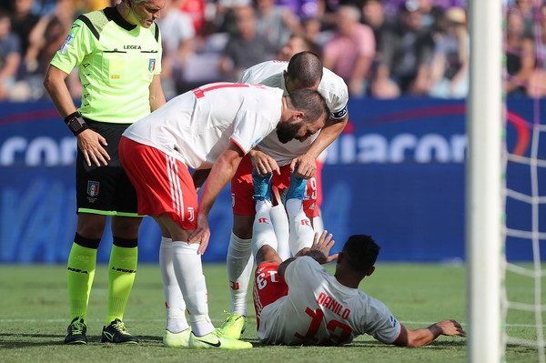 دانيلو يسقط للاصابة - Danilo injured