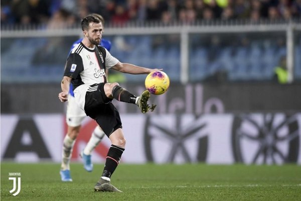 ميراليم بيانيتش - Miralem Pjanic