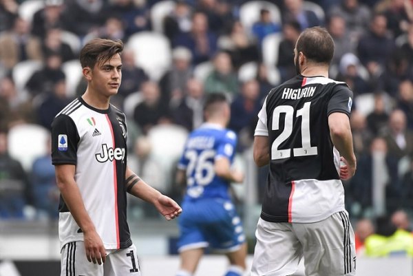 ديبالا و هيغوين في مباراة يوفنتوس و بريشيا - Dybala & Higuain in Juventus Brescia