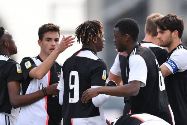 سيني يسجل هدف في مباراة شباب اليوفي و جنوى - Mamadou Sene scores goal in Juve U19 match vs Genoa