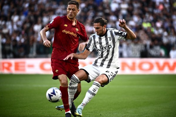 رابيو و ماتيتش في مباراة يوفنتوس روما - Rabiot & Matic during Juventus Roma match