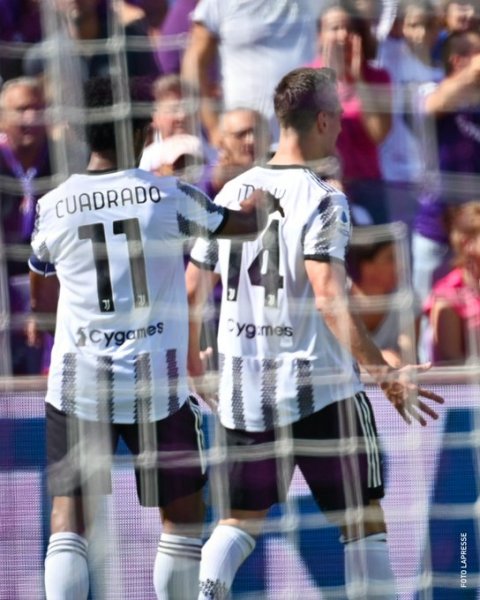 ميليك يحتفل بهدفه في مباراة فيورنتينا يوفنتوس - Milik celebrates after his goal for Juventus Vs Fiorentina