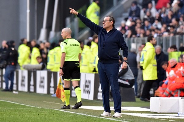 مدرب اليوفي ساري في لقاء فيورنتينا - Juventus coach Maurizio Sarri in Fiorentina match