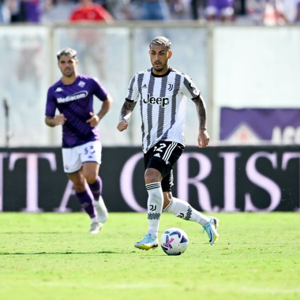 باريديس في مباراة فيورنتينا يوفنتوس - Paredes in Fiorentina Juventus match