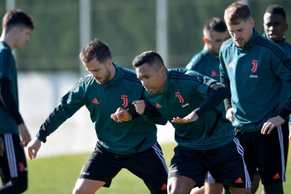 بيانيتش و اليكس ساندرو بتدريب اليوفي - Pjanic & Alex Sandro in Juventus training