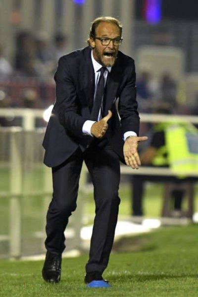 المدرب زيرونيلي - the coach Zironelli