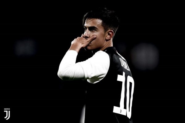 ديبالا يحتفل بطريقة القناع - Dybala Mask celebrates