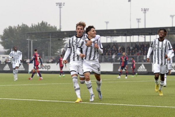 هاسا يحتفل بهدفه مع شباب يوفنتوس ضد كالياري - Hasa celebrates after his goal for Juventus Primavera Vs Cagliari U19