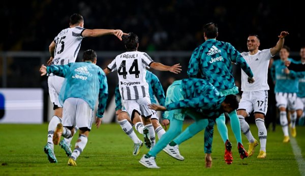فاجيولي يحتفل بالهدف خلال مباراة ليتشي × يوفنتوس - Fagioli celebrates after his goal during Lecce Juventus match