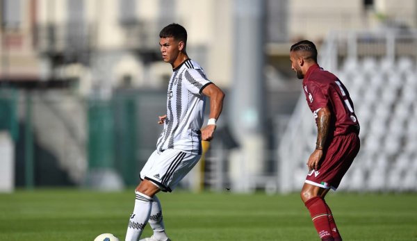 بارينيتشيا في مباراة رديف اليوفي و ريجيانا - Barrenechea during Juventus U23 Reggiana match
