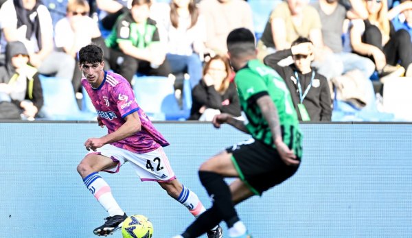 توماسو باربيري خلال مباراة يوفنتوس ضد ساسولو 2023 - Tommaso Barbieri during Juventus match Vs Sassuolo