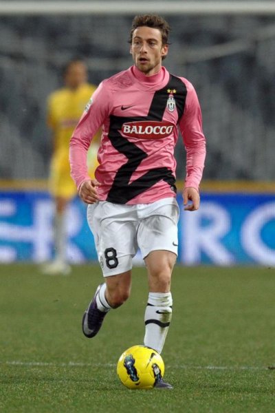كلاوديو ماركيزيو مع الكرة