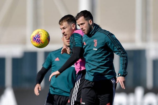 بيانيتش و رامزي في تدريب اليوفي - Pjanic & Ramsey in Juventus training