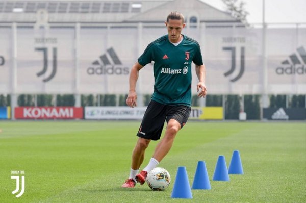رابيو يعود الى تدريبات يوفنتوس في مايو 2020 - Rabiot back to Juventus training
