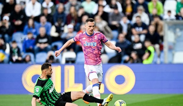 اركاديوس ميليك خلال مباراة يوفنتوس ضد ساسولو 2023 - Arkadiusz Milik during Juventus match Vs Sassuolo