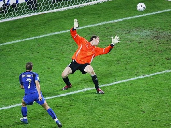 ديل بييرو يسجل لايطاليا هدف قاتل ضد المانيا في كاس العالم 2006