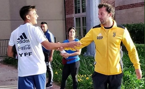 ديبالا يلتقي مع ديل بييرو في لوس انجلوس - Juventus duo Del Piero & Dybala