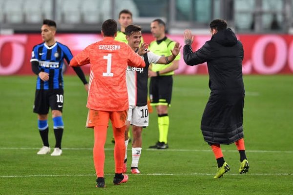 فرحة لاعبي يوفنتوس ( ديبالا و بينسوليو و تشيزني ) بالفوز ضد انتر ميلان - Juventus ( Dybala & Pinsoglio & Szczesny ) celebration after beating inter milan