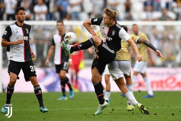 دي ليخت و بينتانكور - De Ligt & Bentancur