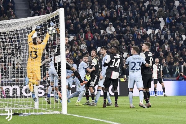 ركلة ديبالا الحرة تدخل الشباك - Dybala free kick enter goal