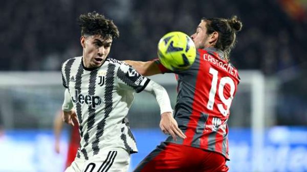 سولي خلال مباراة يوفنتوس ضد كريمونيزي - Matias Soule during Juventus match Vs Cremonese