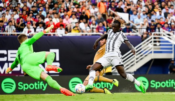 مويس كين يسجل الهدف الثاني في مباراة يوفنتوس و برشلونة الودية - Moise kean scored 2nd goal during Juventus Barcelona match