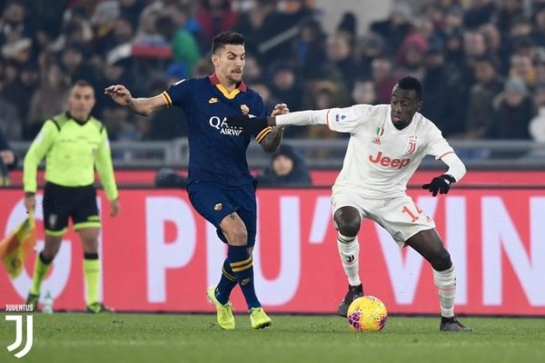 ماتويدي امام لورينزو بيليغريني بلقاء يوفنتوس و روما - Matuidi vs Pellegrini in Roma Juve match