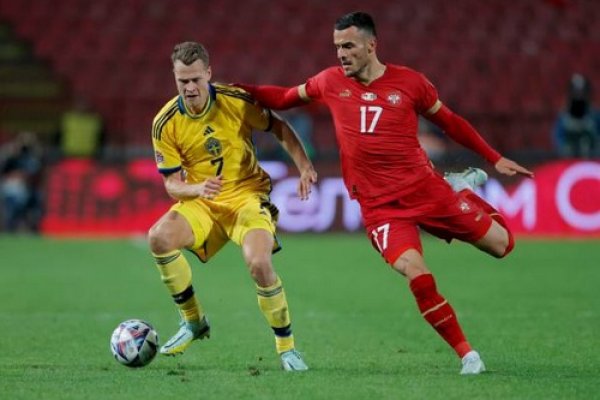 لاعب اليوفي كوستيتش خلال مباراة صربيا و السويد - Juve Player Kostic during Serbia Sweden match