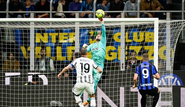ماتيا بيرين خلال مباراة يوفنتوس ضد انتر ميلان بالكأس 2023 - Mattia Perin during Juventus match Vs Inter Milan