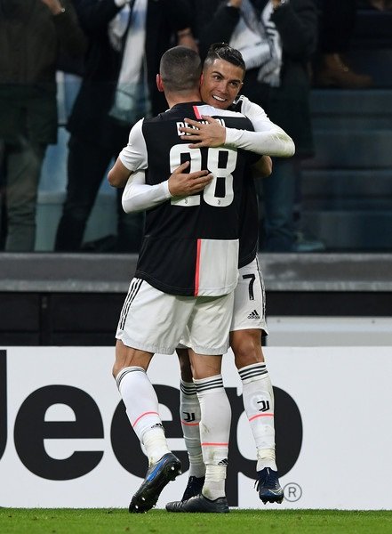 رونالدو يحتفل مع ديميرال - Ronaldo celebrates with Demiral