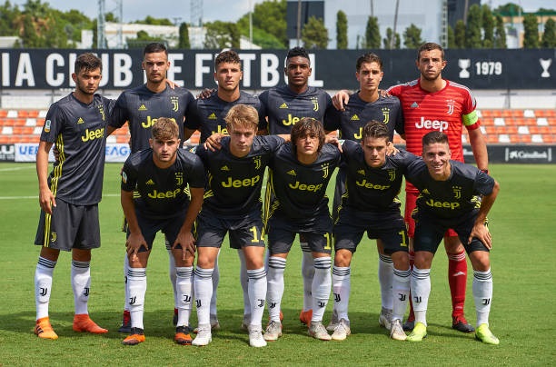 صورة جماعية لشباب اليوفي تحت 19 - Juventus Primavera U19