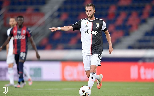 بيانيتش في مباراة بولونيا يوفنتوس - Pjanic during Bologna Juventus match