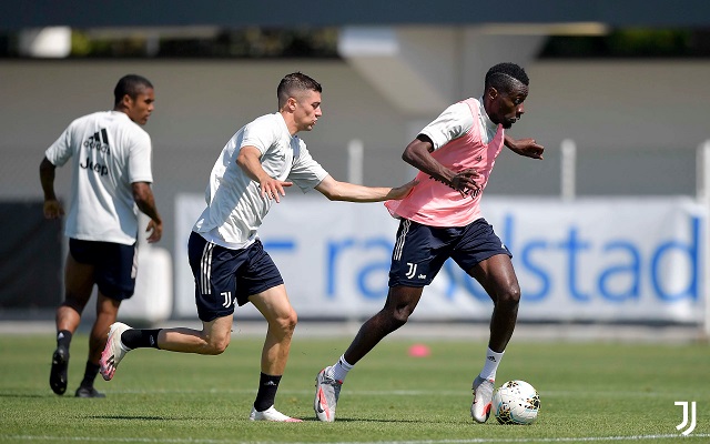 ماتويدي و زانيماتشيا في تدريب يوفنتوس تحضيراً لـ ليتشي - Matuidi & Zanimacchia in Juve training before Lecce