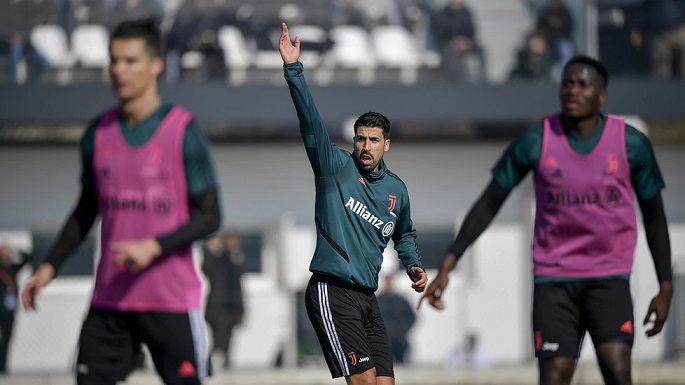 خضيرة في تدريبات اليوفنتوس قبل لقاء سبال - Khedira in Juventus training in Jtc