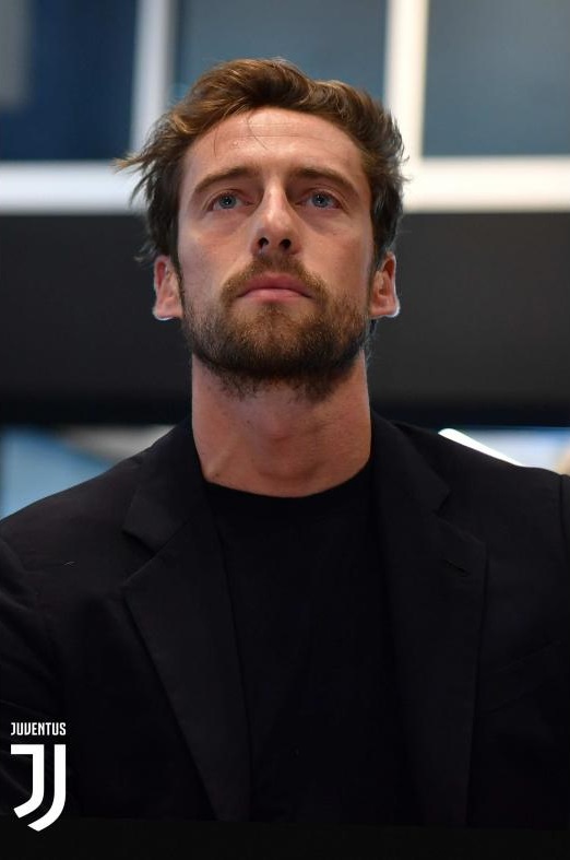 ماركيزيو في ملعب اليوفي يعلن اعتزاله - Marchisio retirement in Juve Stadium