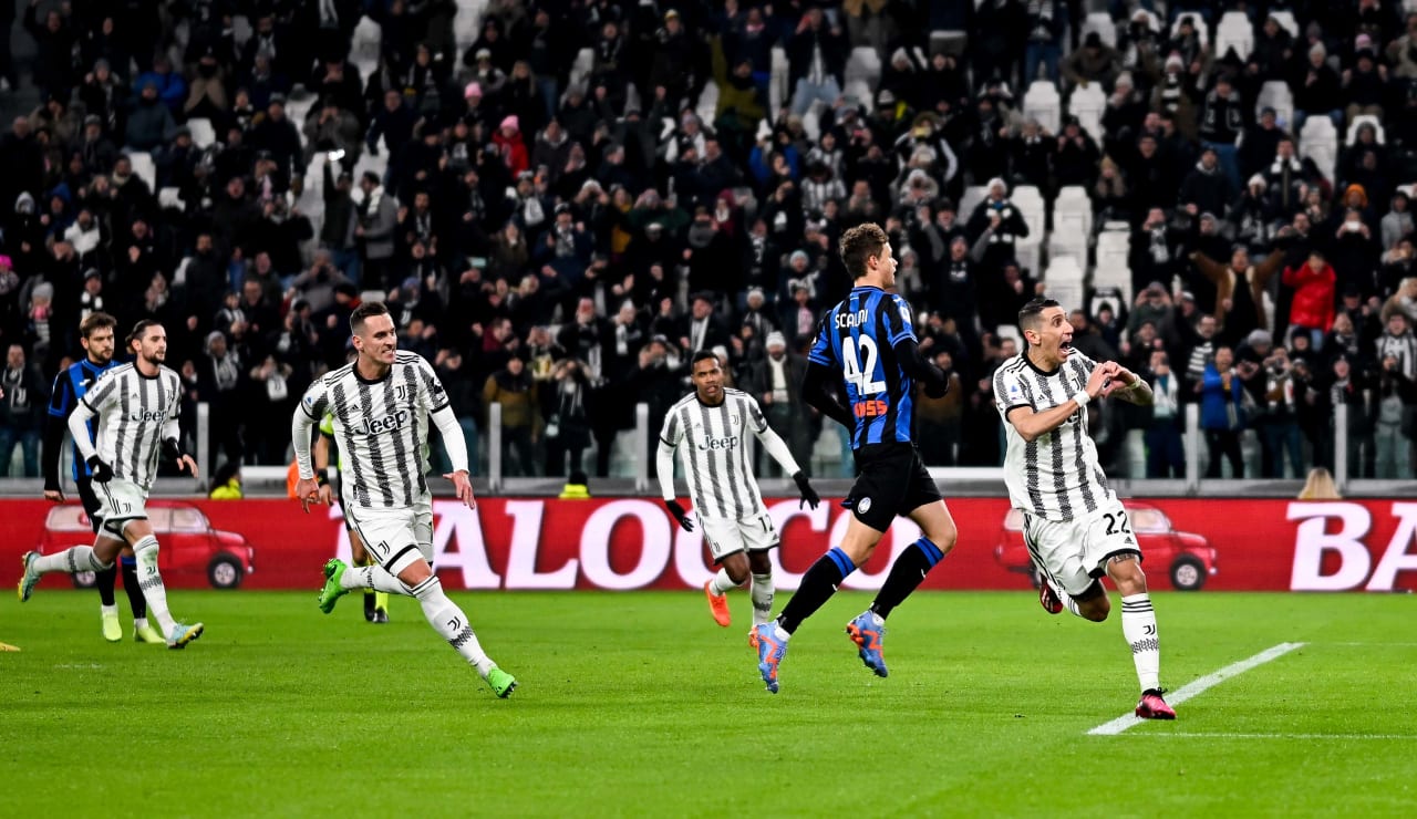 دي ماريا يحتفل بهدفه خلال مباراة يوفنتوس ضد اتالانتا 2023 - Di Maria celebrates after his goal during Juventus match Vs Atalanta