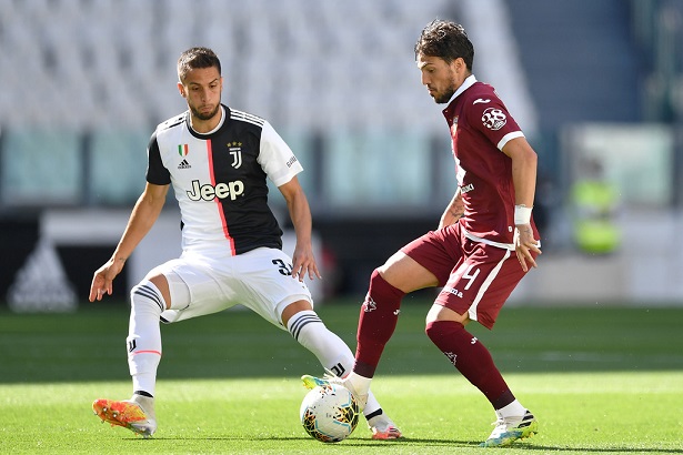 بينتانكور امام فيردي في ديربي يوفنتوس و تورينو - Bentancur vs Verdi in Juventus Torino derby