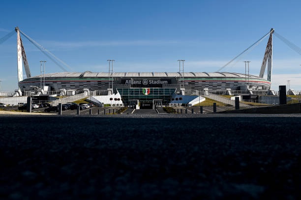 ملعب اليوفنتوس ( الأليانز ستاديوم من الخارج ) 2020 - Juventus ( Allianz Stadium froum outside )