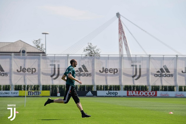 كيليني في تدريب يوفنتوس الفردي - Chiellini during Individual juventus training