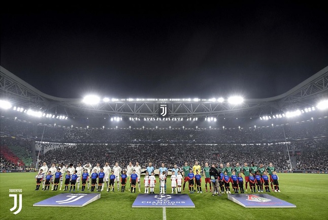 اليوفي و لوكوموتيف موسكو - Juventus & Lokomotiv Moscow enters Allianz Stadium