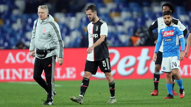 بيانيتش يخرج مصاب في مباراة نابولي يوفنتوس - Pjanic got injured in Napoli Juventus