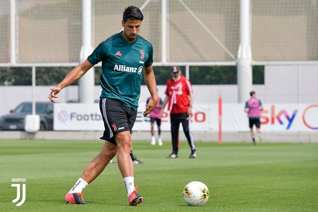 خضيرة في تدريبات يوفنتوس في مايو 2020 - Khedira during Juventus training