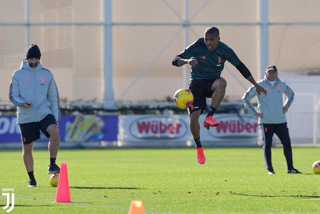 دوغلاس كوستا في تدريب يوفنتوس - Douglas Costa in Juventus training